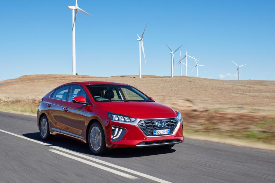  Hyundai IONIQ Plug-in Hybrid (AE) 2019 года  (AU) (фото 29 из 33)